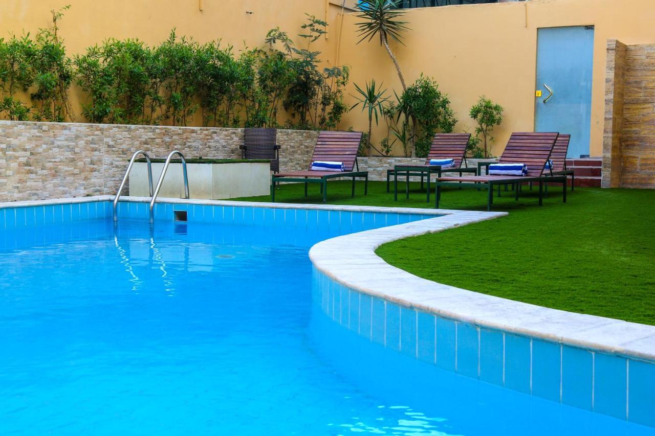 Golden Tulip Aqaba Otel Dış mekan fotoğraf