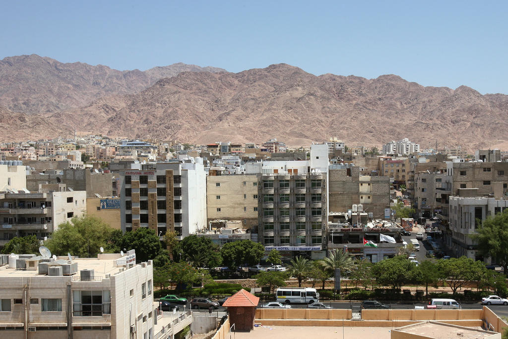 Golden Tulip Aqaba Otel Dış mekan fotoğraf