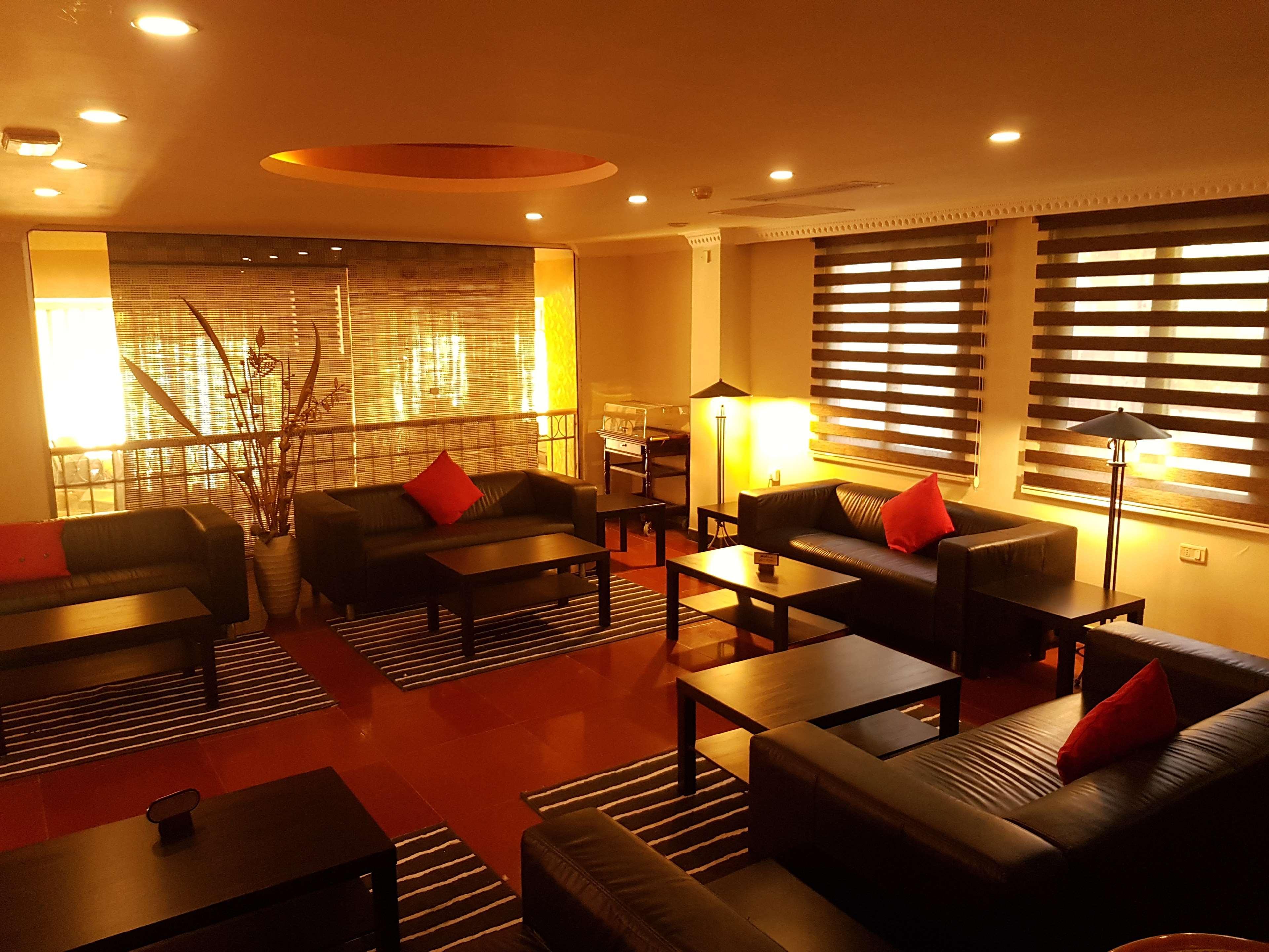 Golden Tulip Aqaba Otel Dış mekan fotoğraf