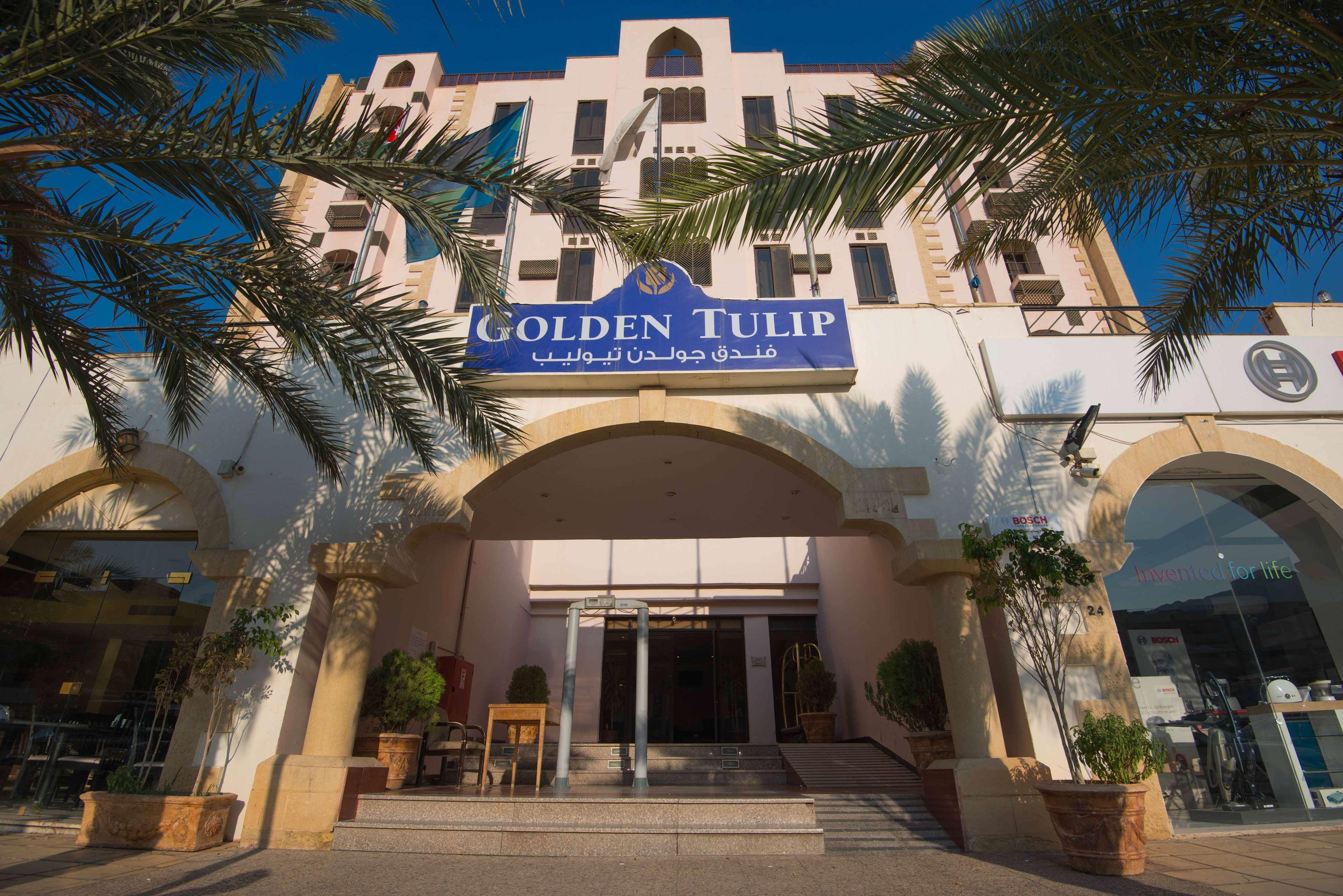 Golden Tulip Aqaba Otel Dış mekan fotoğraf