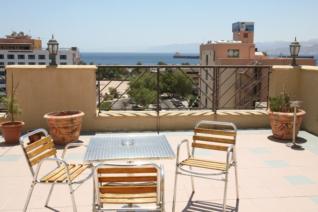 Golden Tulip Aqaba Otel Dış mekan fotoğraf