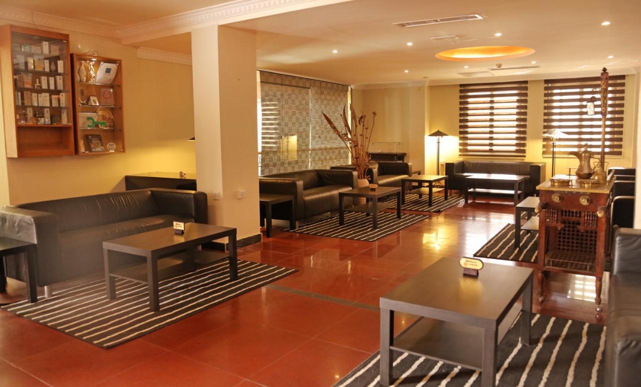 Golden Tulip Aqaba Otel Dış mekan fotoğraf