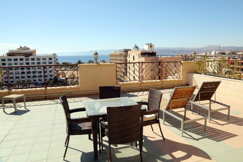Golden Tulip Aqaba Otel Dış mekan fotoğraf